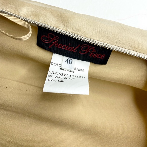 Authentic Dolce & Gabbana Gold Lace Overlay Skirt - Picture 8 of 8